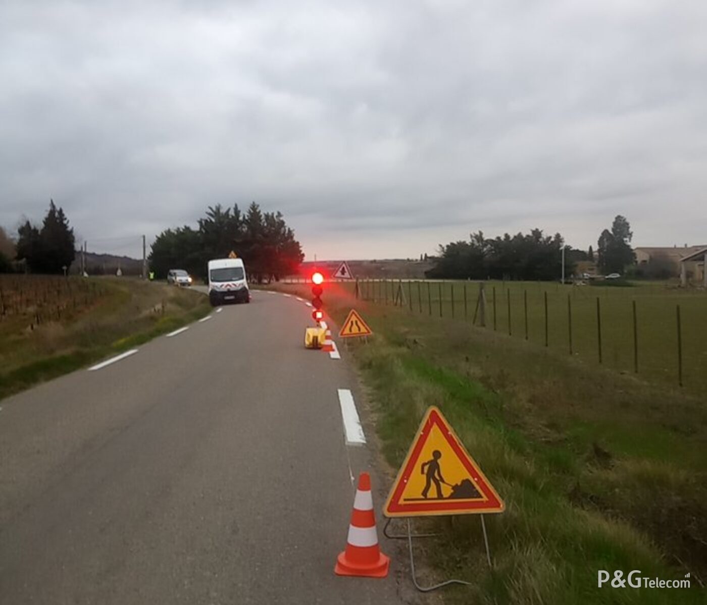 Balisage et signalisation tricolore sur chantier P&G Telecom